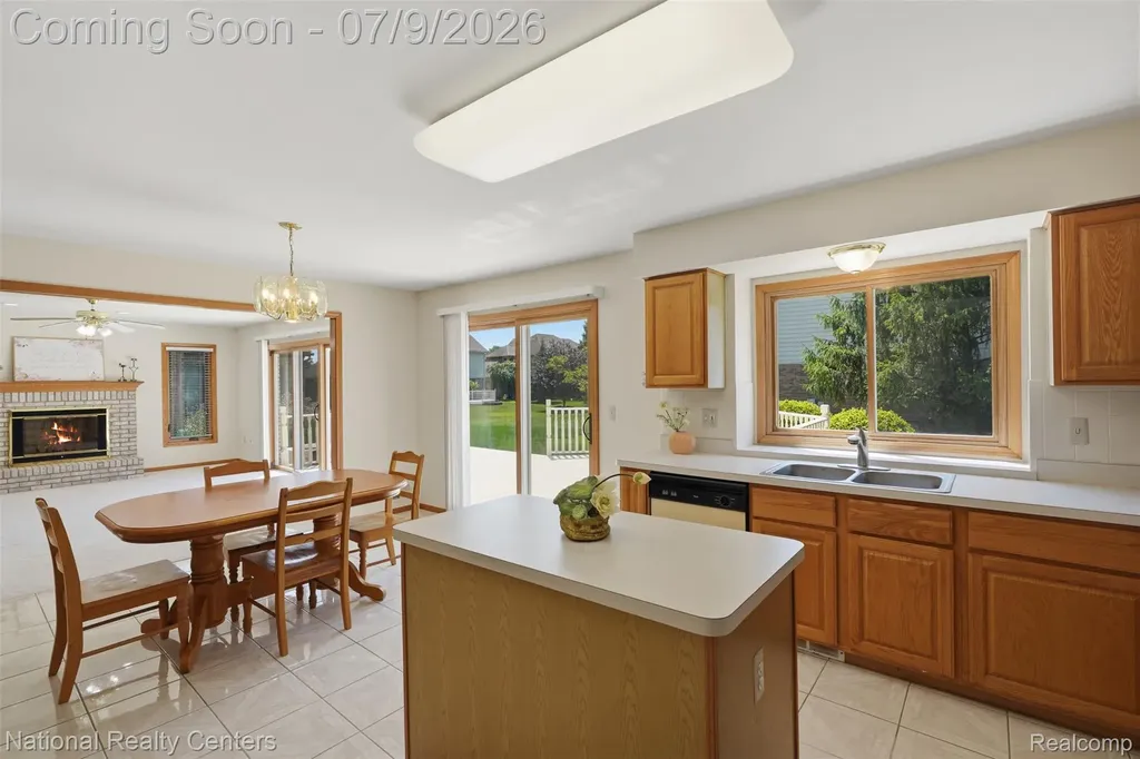 6860 Bridgemont Drive Canton Charter Township MI 48187
