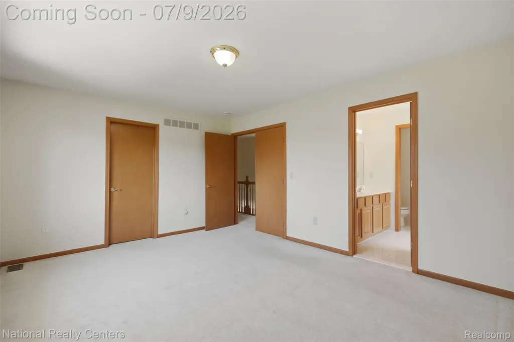 6860 Bridgemont Drive Canton Charter Township MI 48187