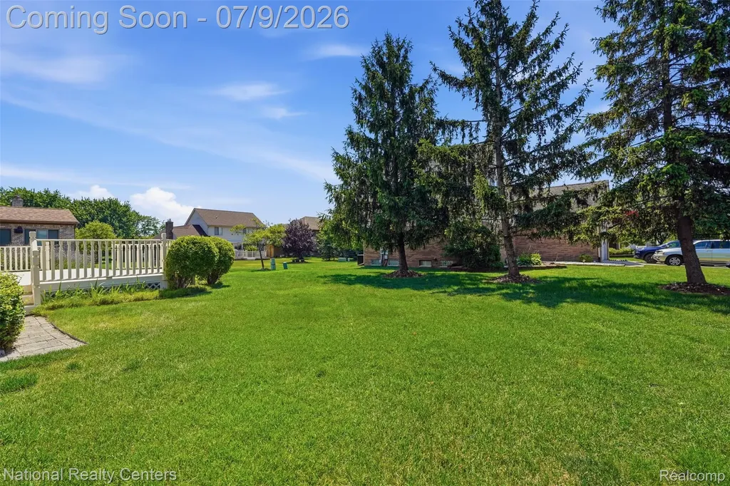 6860 Bridgemont Drive Canton Charter Township MI 48187