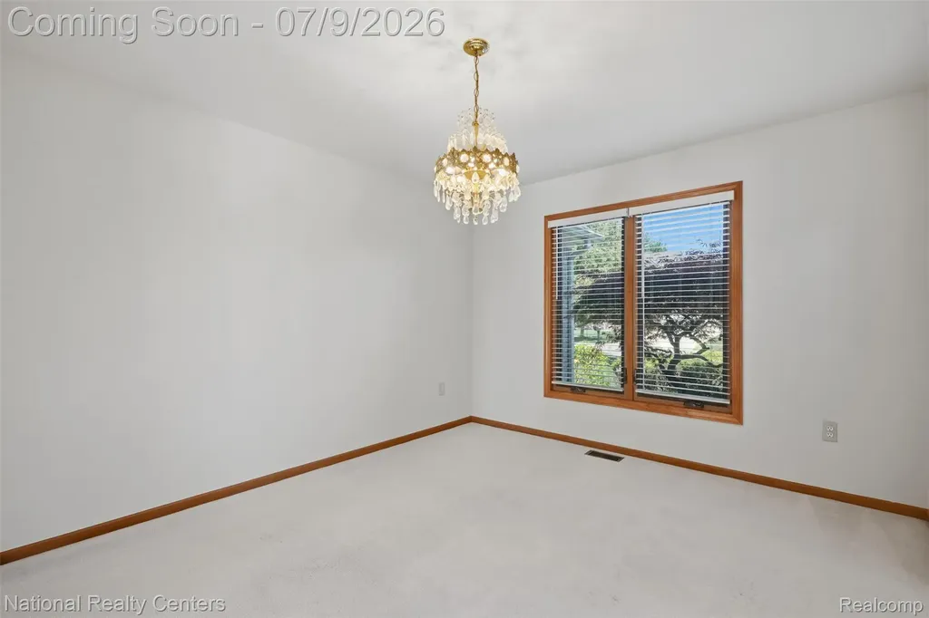 6860 Bridgemont Drive Canton Charter Township MI 48187