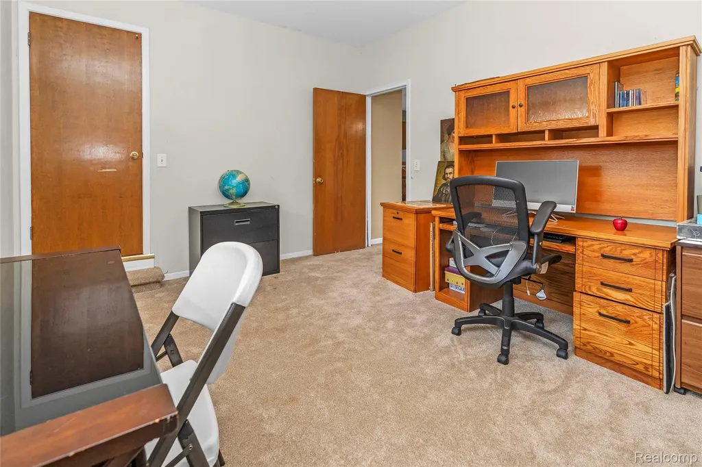 3739 Fife Lane West Bloomfield Charter Township MI 48323