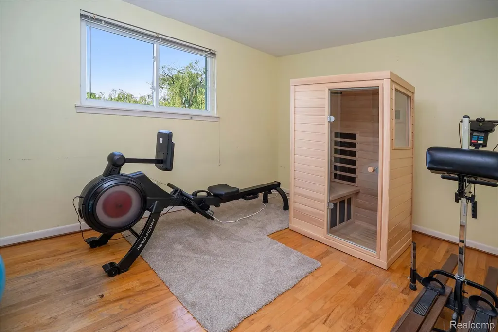 3739 Fife Lane West Bloomfield Charter Township MI 48323