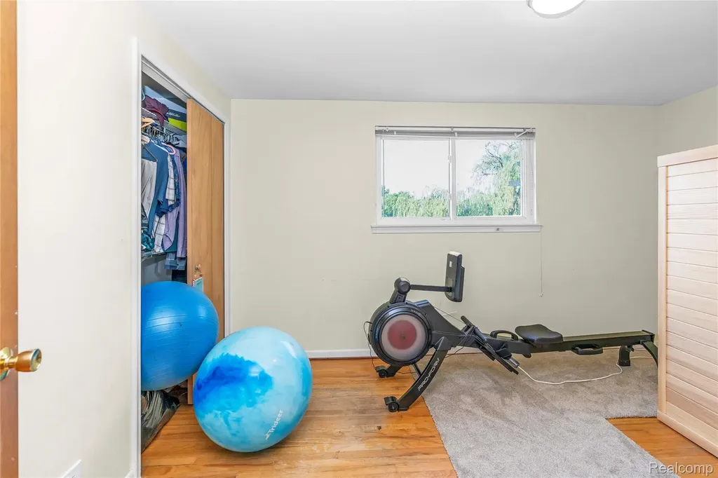 3739 Fife Lane West Bloomfield Charter Township MI 48323
