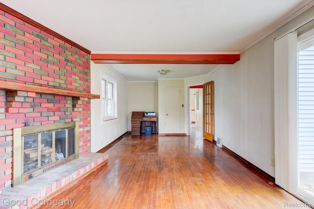 1355 Harvard Road Berkley City MI 48072