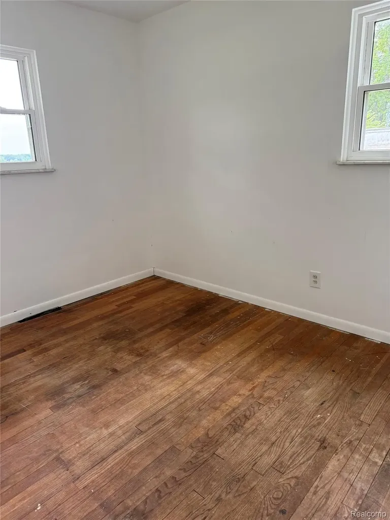 5395 Oak Grove Road Howell Township MI 48855