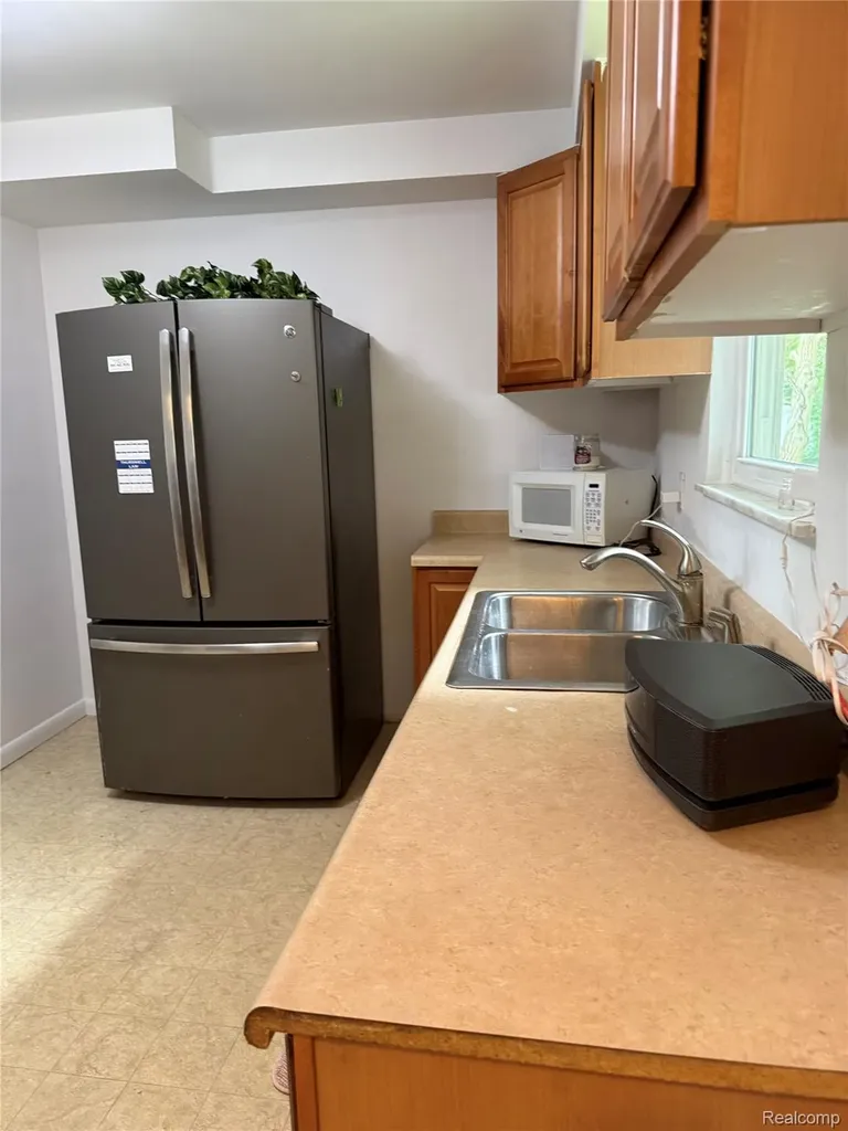 5395 Oak Grove Road Howell Township MI 48855