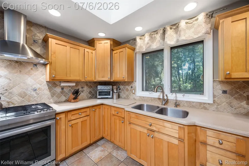 7148 Deerhill Drive Independence Charter Township MI 48346