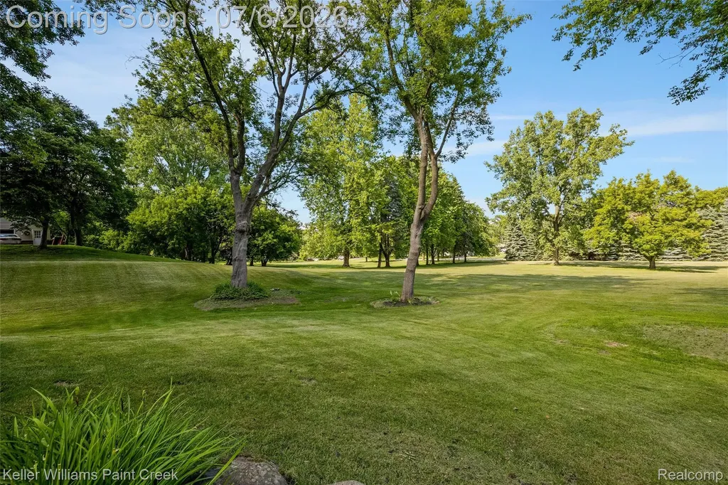 7148 Deerhill Drive Independence Charter Township MI 48346
