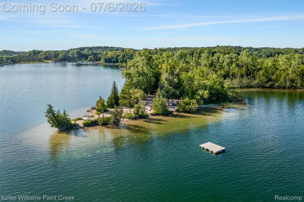 7148 Deerhill Drive Independence Charter Township MI 48346