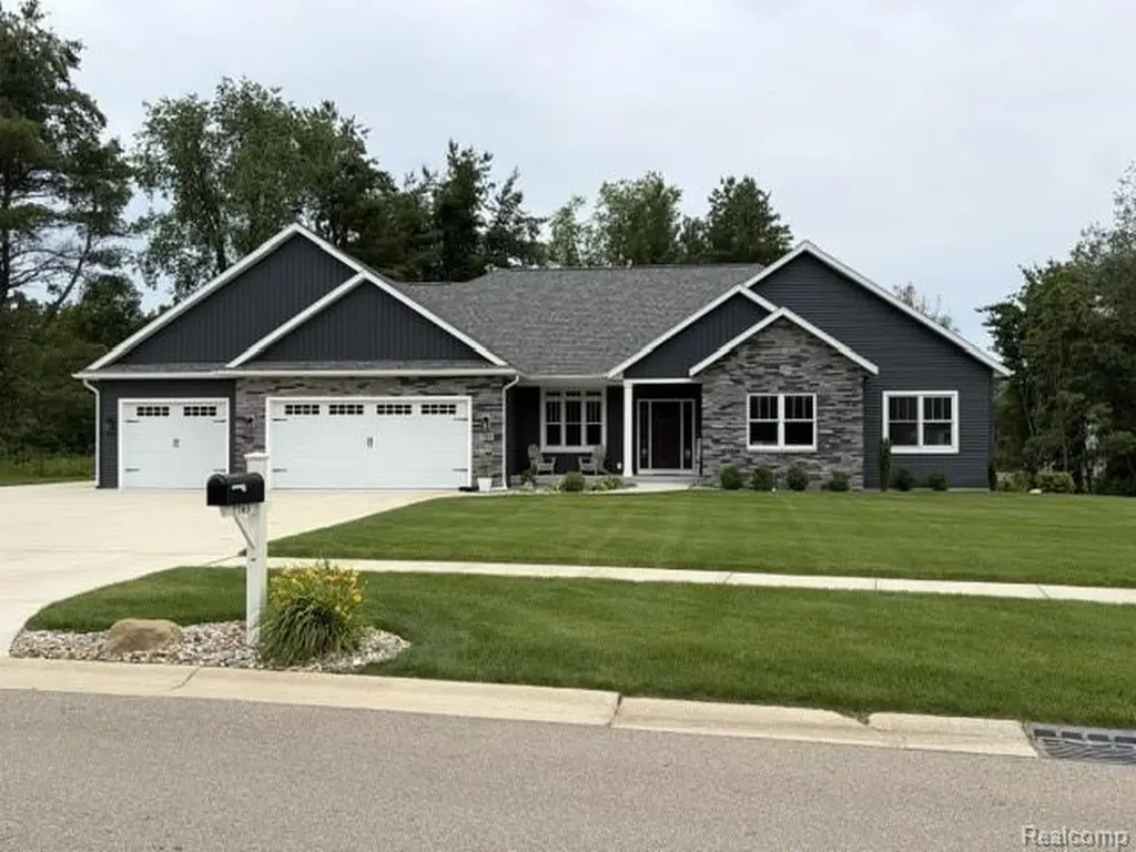 7876 Dorlen Avenue Texas Charter Township MI 49009