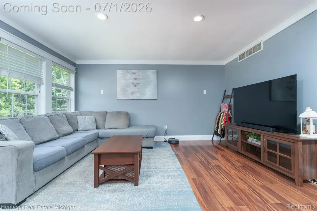 319 E Diamond Way Morrice Village MI 48857