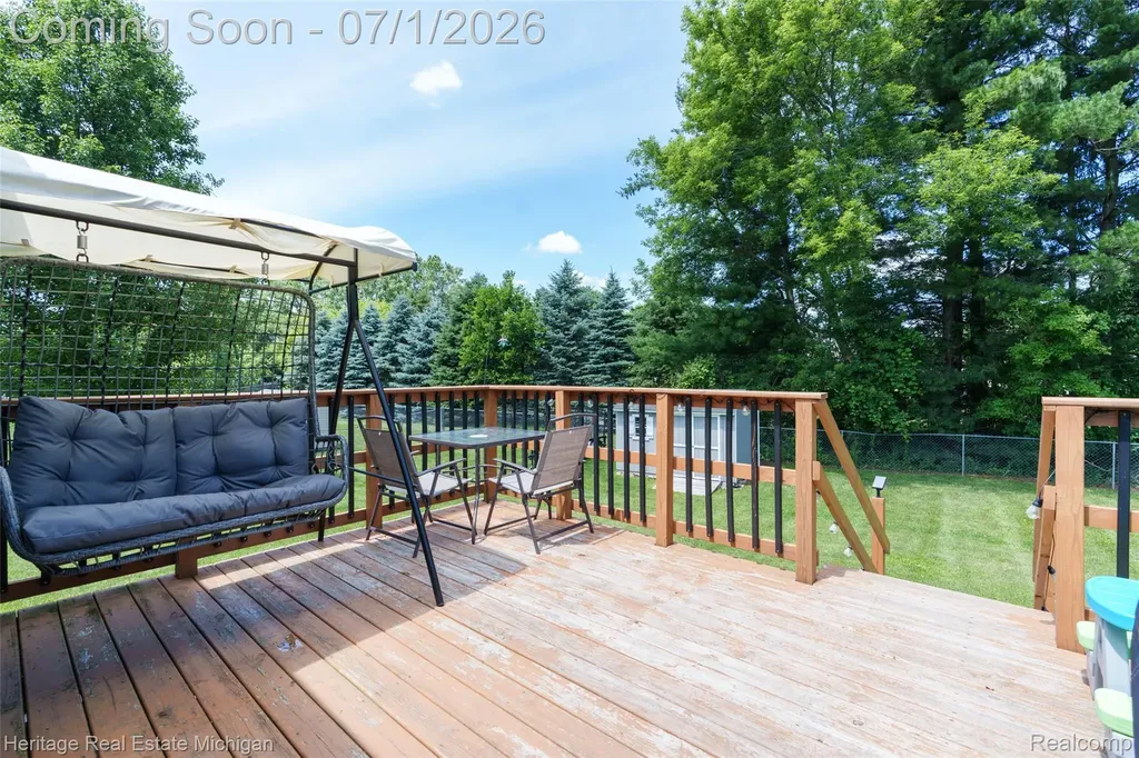 319 E Diamond Way Morrice Village MI 48857