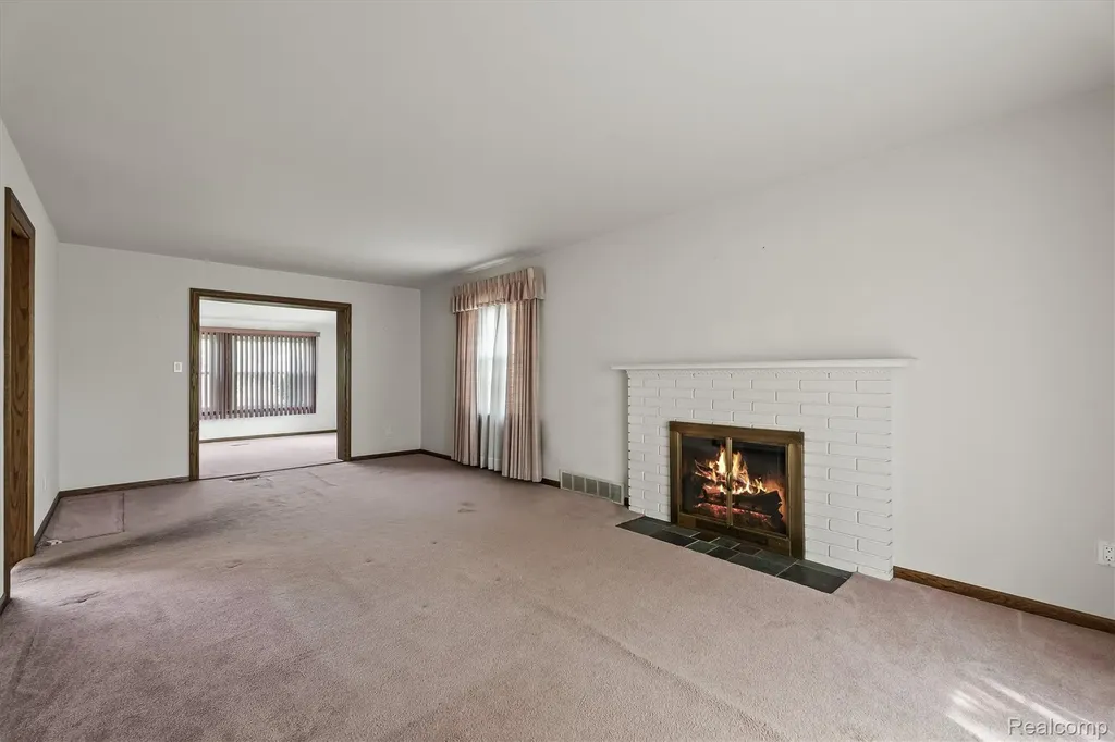 14225 Bainbridge Street Livonia City MI 48154