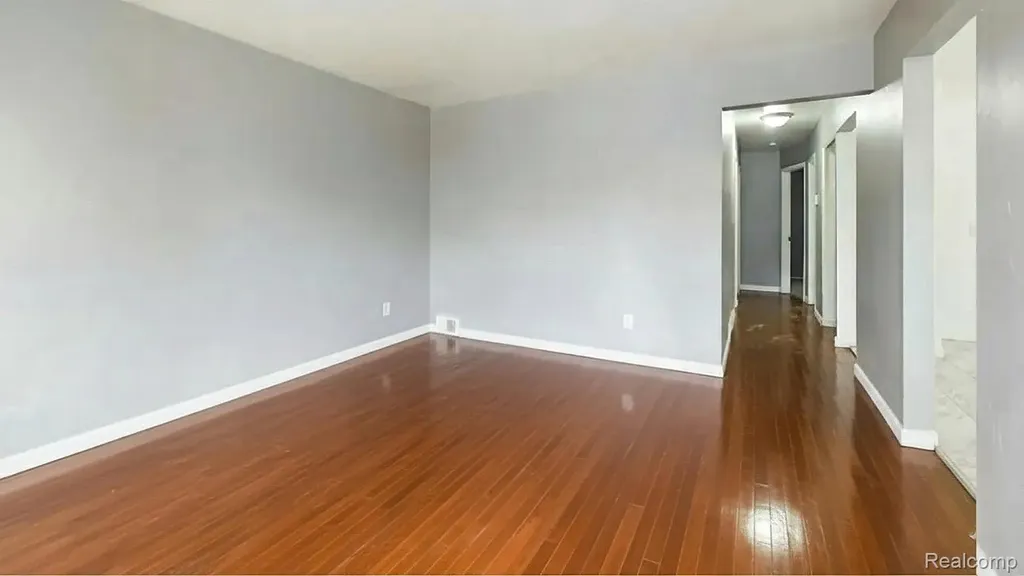 17840 Goddard Hamtramck City MI 48212