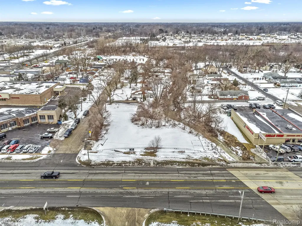 10854 Allen Road Taylor City MI 48180