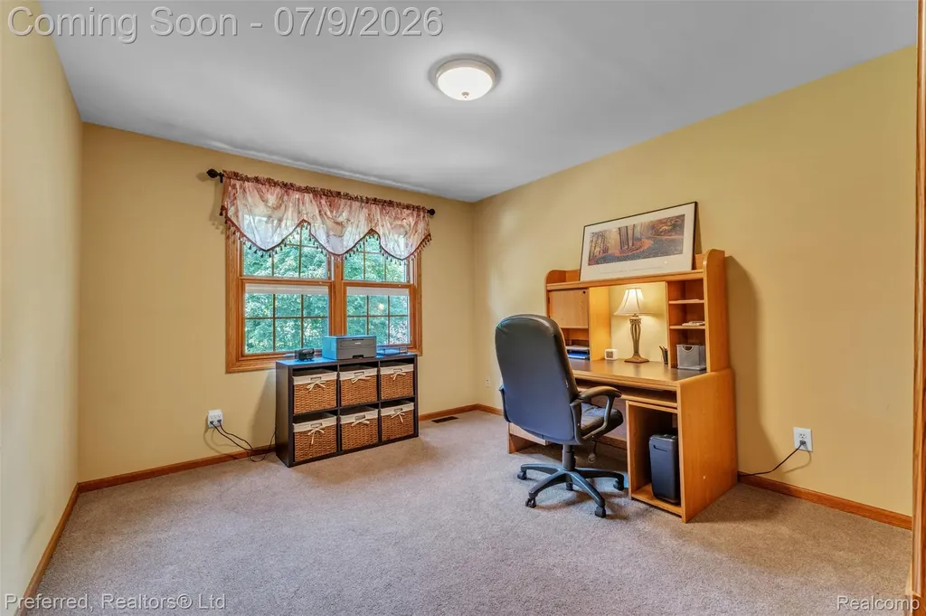 20155 Wayne Road Livonia City MI 48152