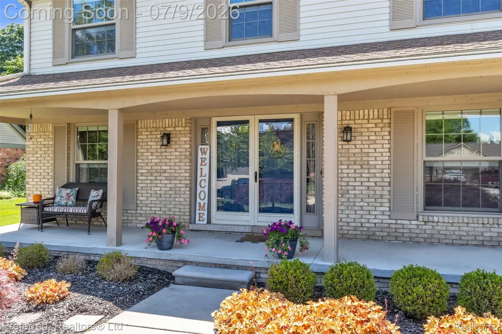 20155 Wayne Road Livonia City MI 48152
