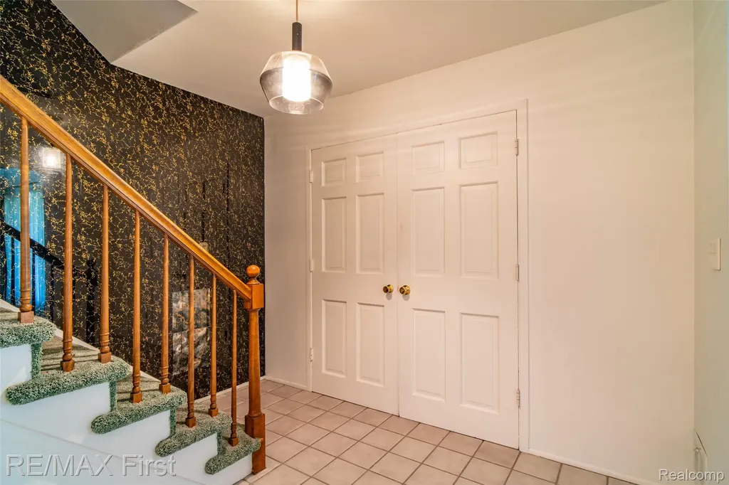 8506 Orchardview Drive Washington Township MI 48095
