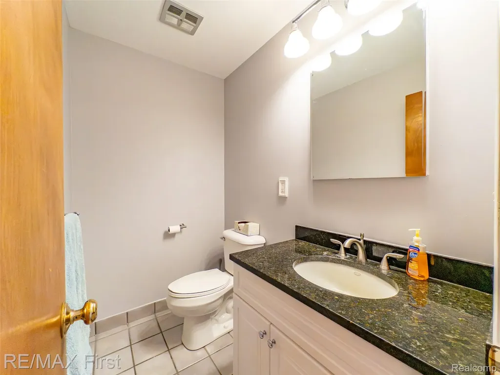 8506 Orchardview Drive Washington Township MI 48095