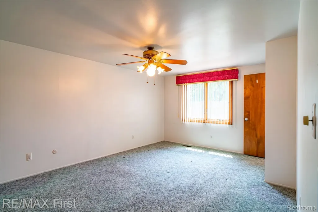 8506 Orchardview Drive Washington Township MI 48095