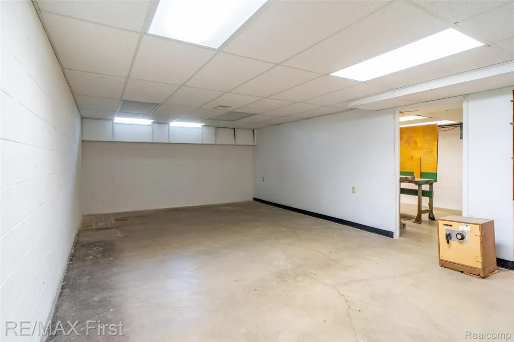 8506 Orchardview Drive Washington Township MI 48095