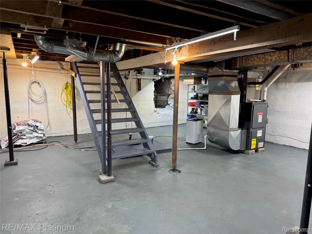 10989 N Latson Road Deerfield Township MI 48855