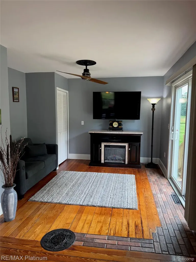 10989 N Latson Road Deerfield Township MI 48855