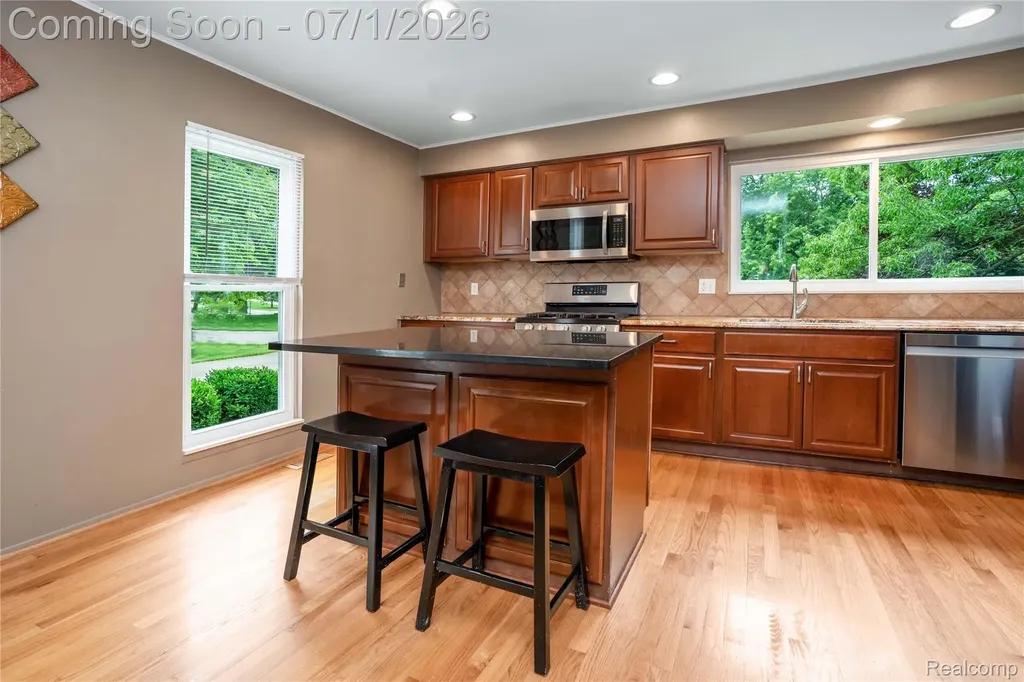 5441 Langlewood Drive West Bloomfield Charter Township MI 48322