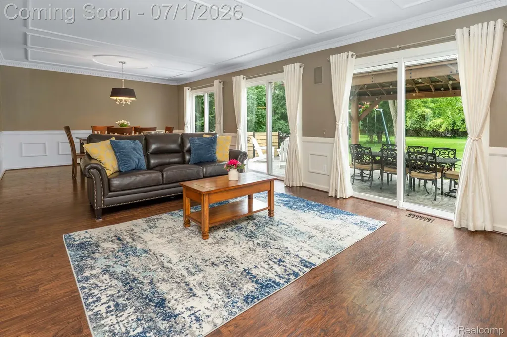 5441 Langlewood Drive West Bloomfield Charter Township MI 48322