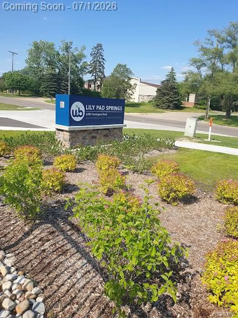 5441 Langlewood Drive West Bloomfield Charter Township MI 48322