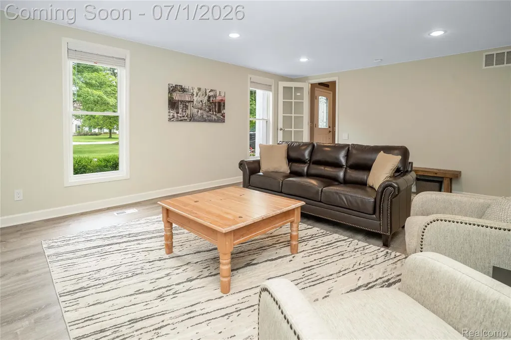 5441 Langlewood Drive West Bloomfield Charter Township MI 48322