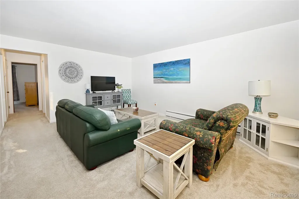 2820 Woodslee Drive Royal Oak City MI 48073