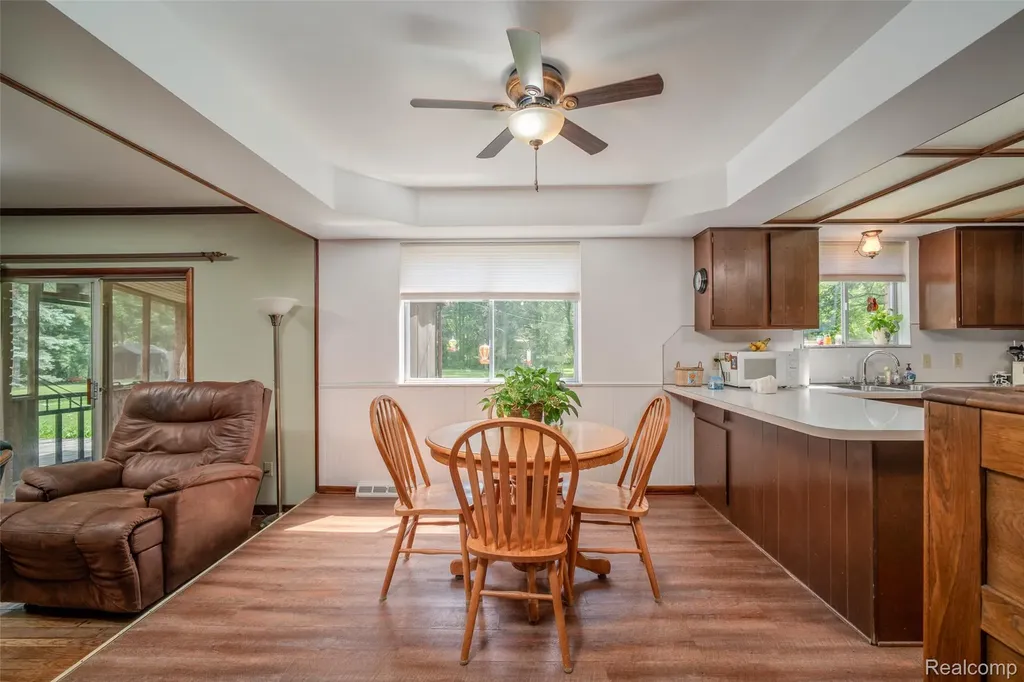 560 Coats Road Orion Charter Township MI 48362
