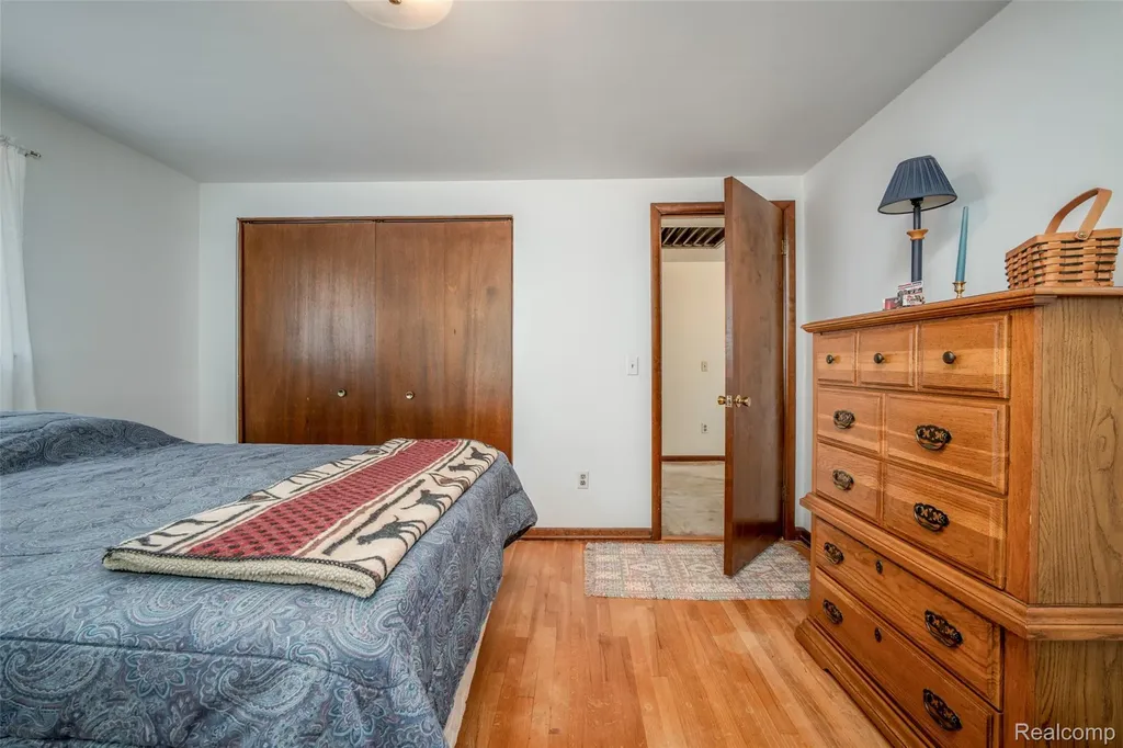 560 Coats Road Orion Charter Township MI 48362
