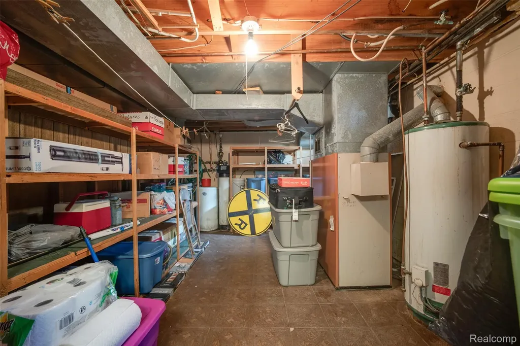 560 Coats Road Orion Charter Township MI 48362
