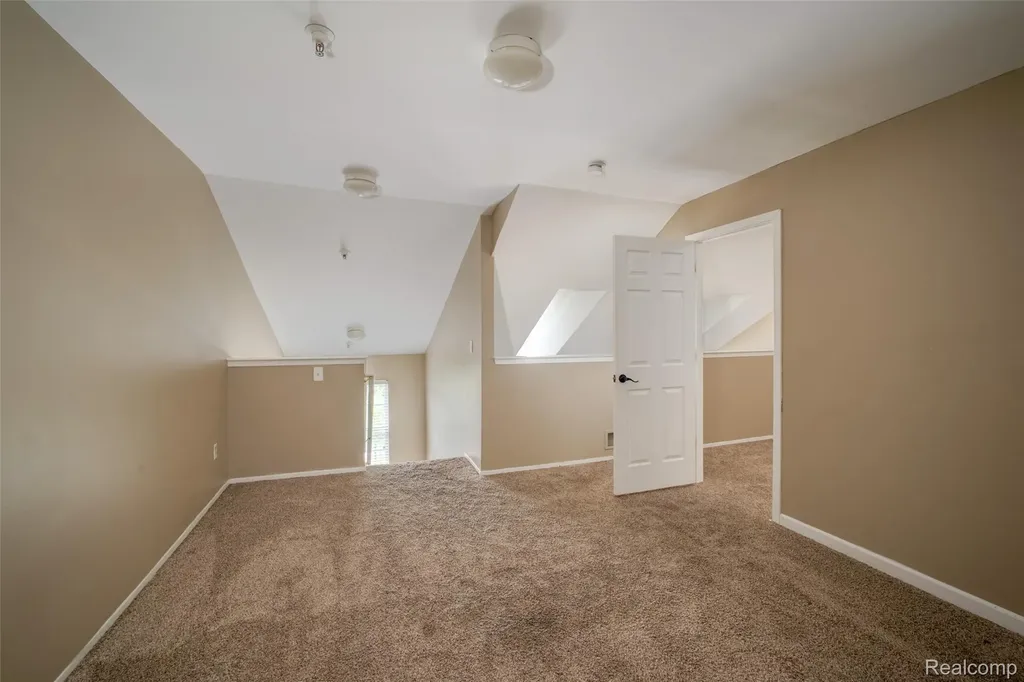 15650 Stone Crossing Drive Southfield City MI 48075