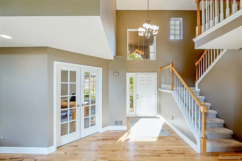 25823 Carriage Lane Lyon Charter Township MI 48178