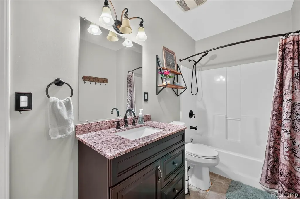 3188 Baldwin Road Oxford Charter Township MI 48462