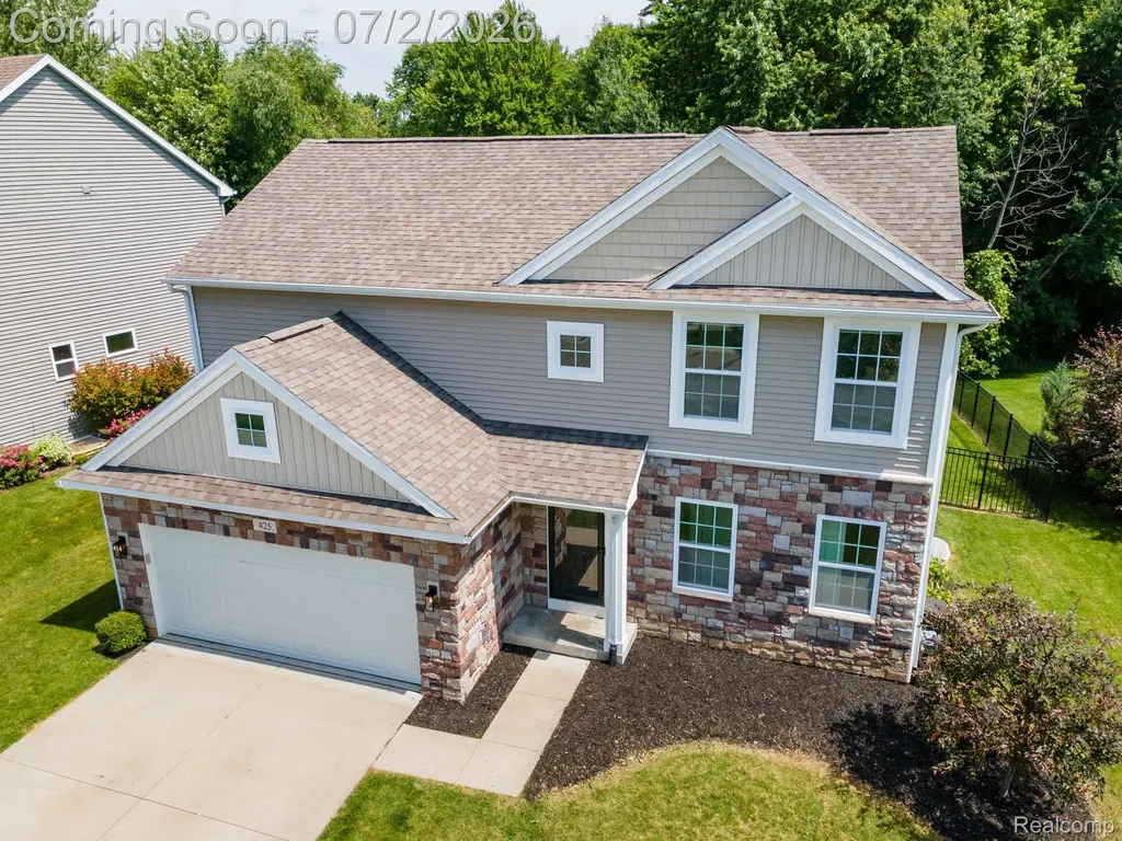 425 Knollwood Drive Brandon Charter Township MI 48462