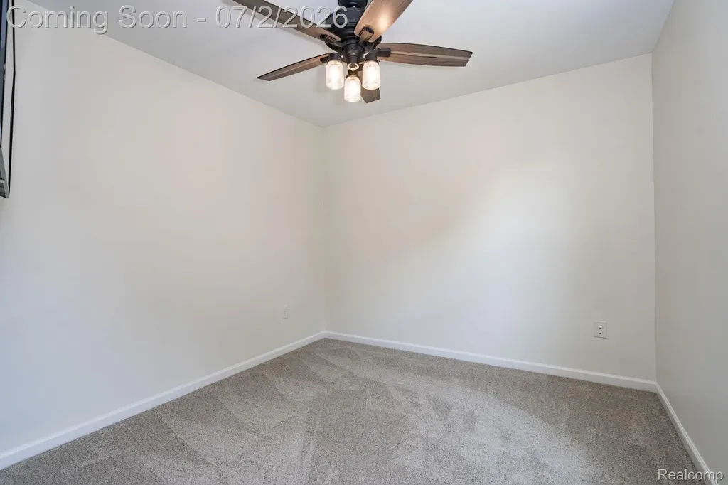 425 Knollwood Drive Brandon Charter Township MI 48462