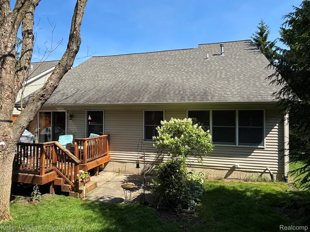5517 Ashby Court Waterford Charter Township MI 48327