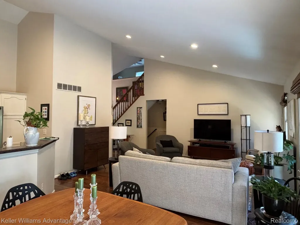 5517 Ashby Court Waterford Charter Township MI 48327