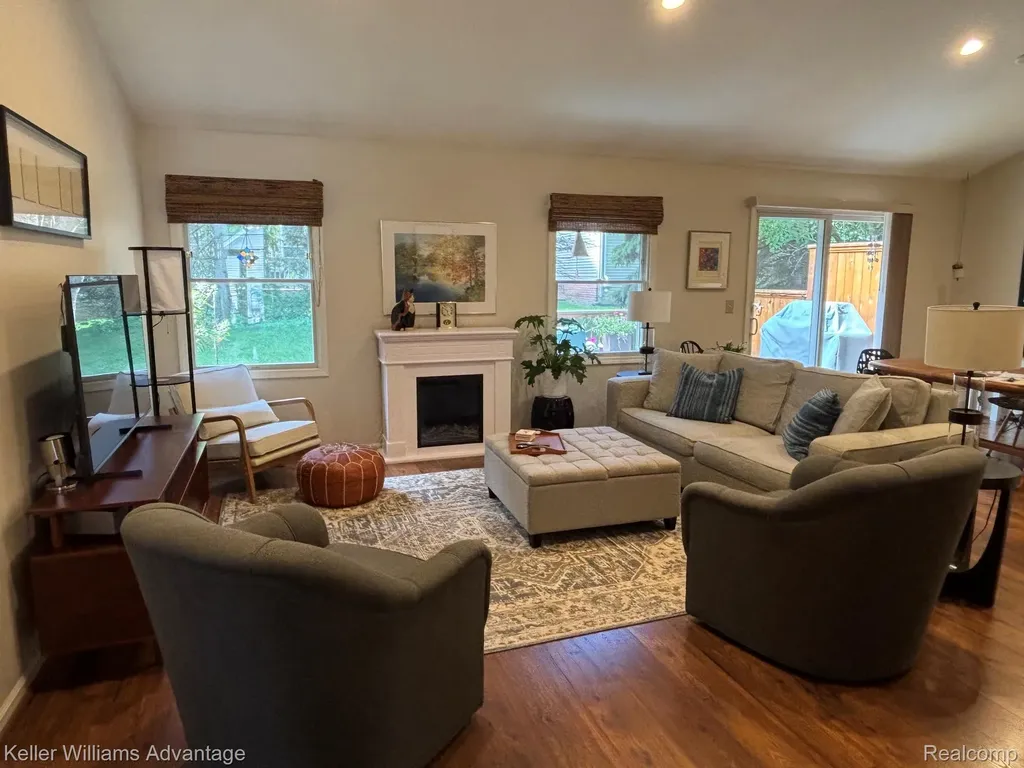 5517 Ashby Court Waterford Charter Township MI 48327