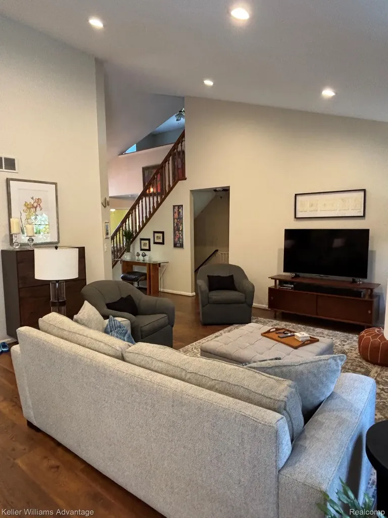 5517 Ashby Court Waterford Charter Township MI 48327
