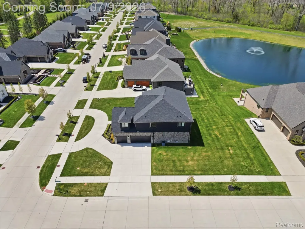 11963 Forest Brook Drive Washington Township MI 48094
