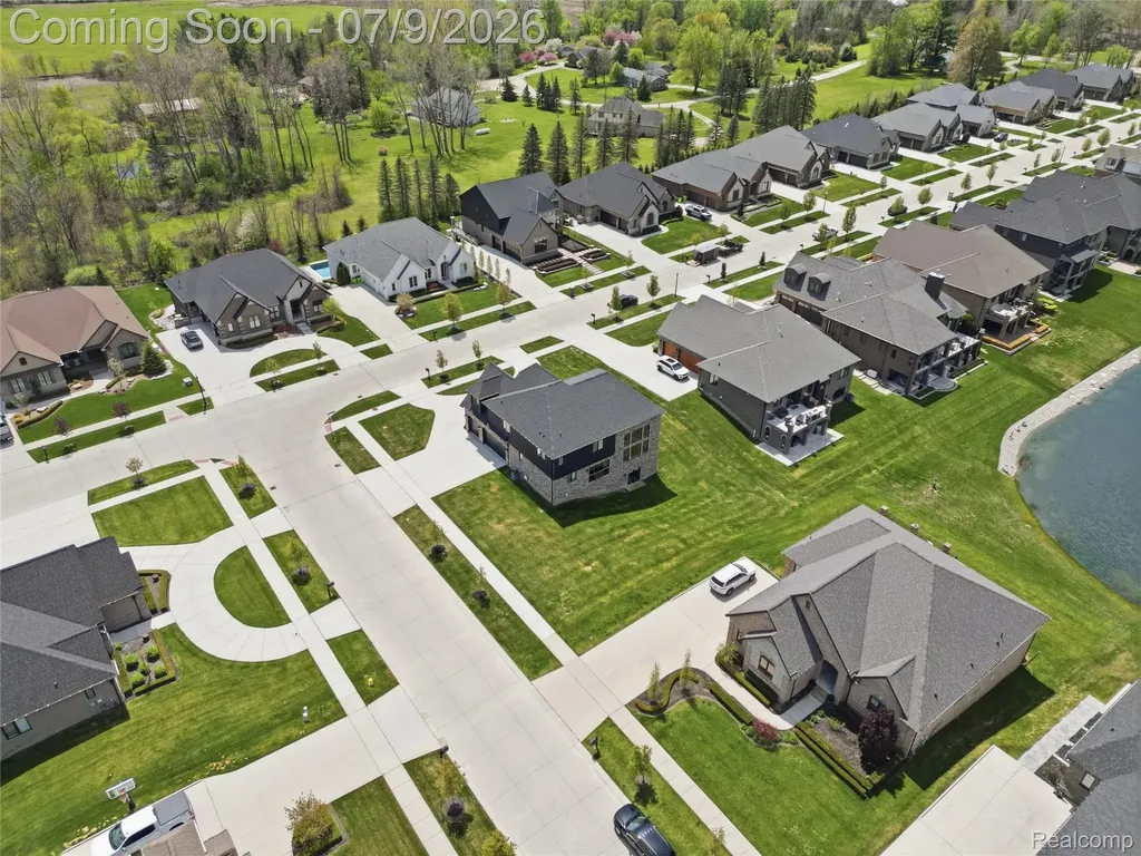 11963 Forest Brook Drive Washington Township MI 48094