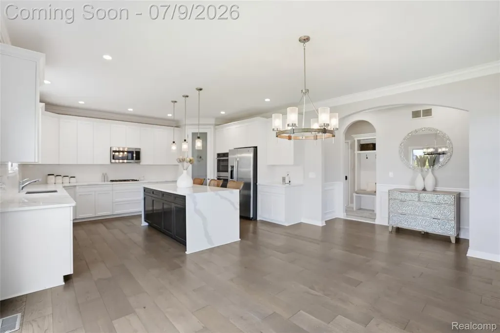 11963 Forest Brook Drive Washington Township MI 48094