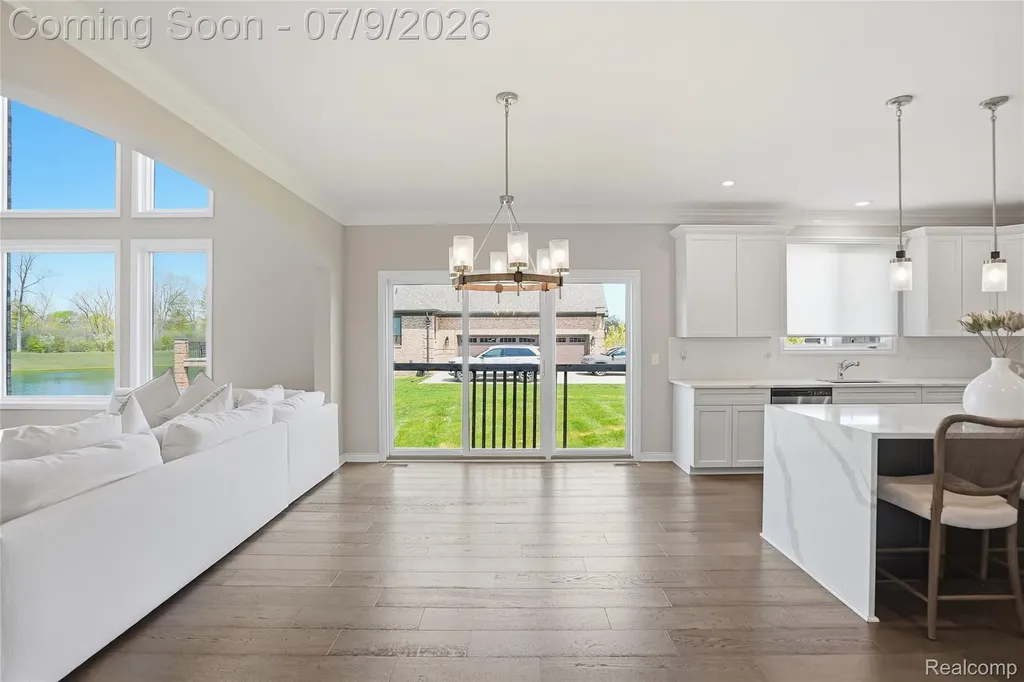 11963 Forest Brook Drive Washington Township MI 48094