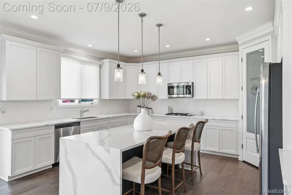 11963 Forest Brook Drive Washington Township MI 48094