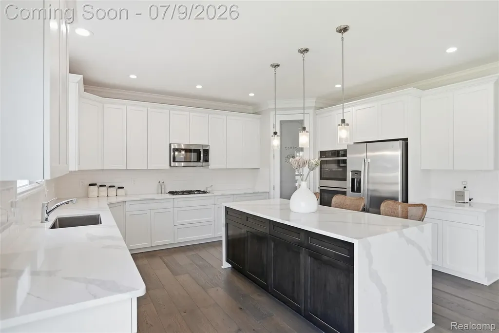 11963 Forest Brook Drive Washington Township MI 48094